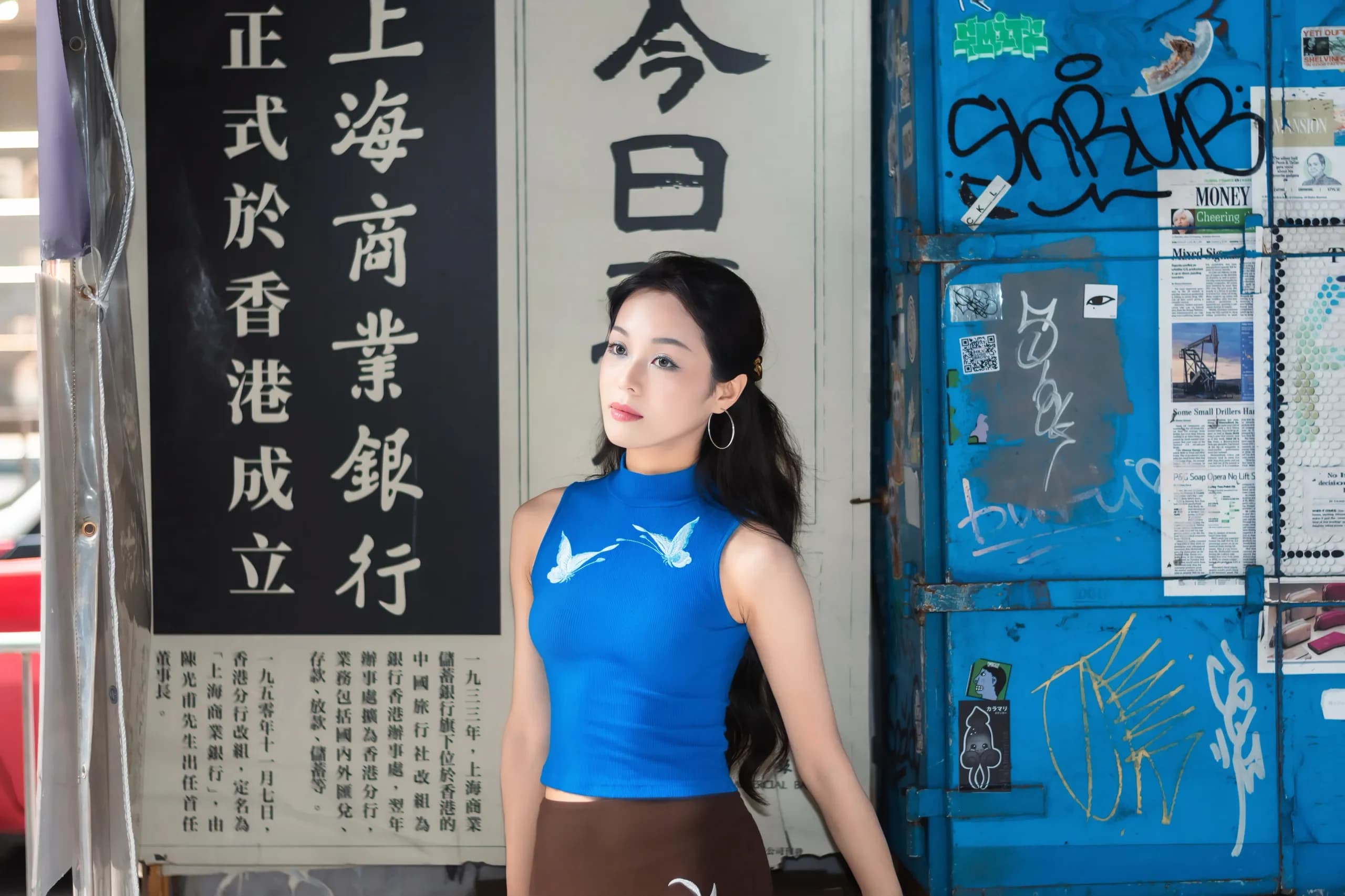 Clara 在香港中环的城市肖像，第 12 张