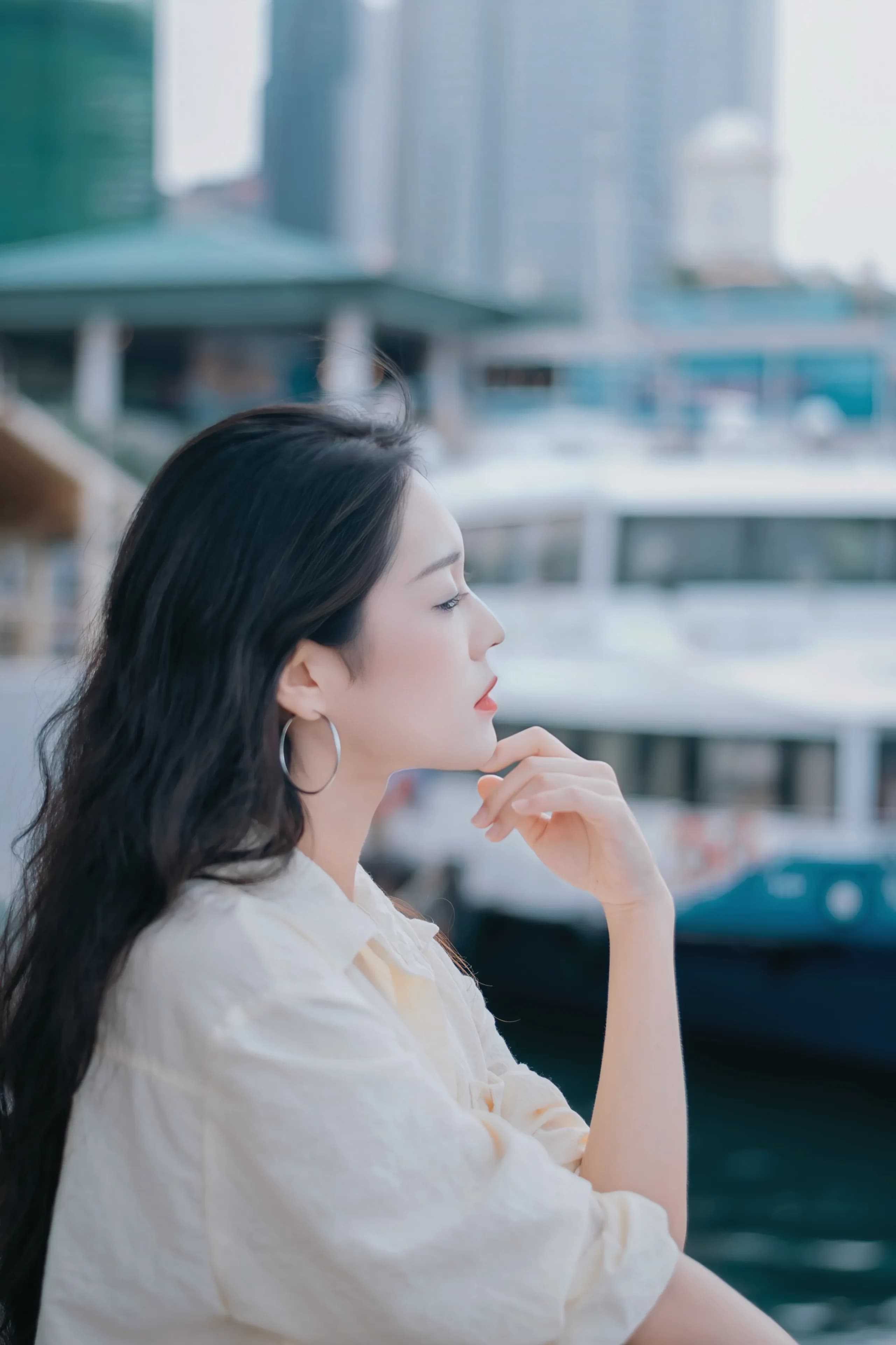 Clara 在香港中环的城市肖像，第 16 张