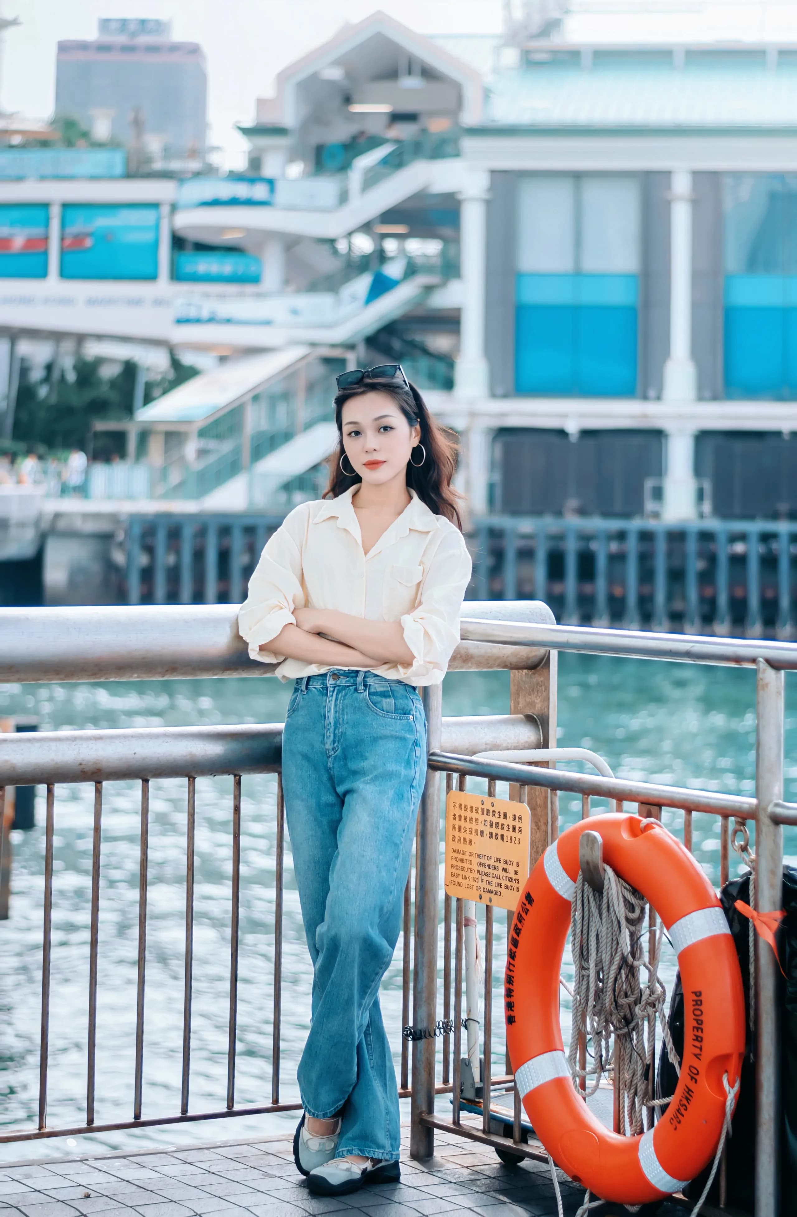 Clara 在香港中环的城市肖像，第 17 张